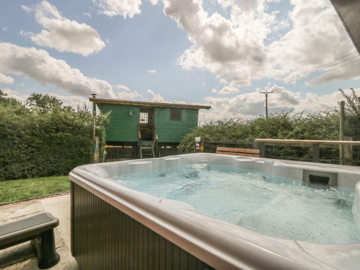Wayside Cottage Йорк Екстериор снимка